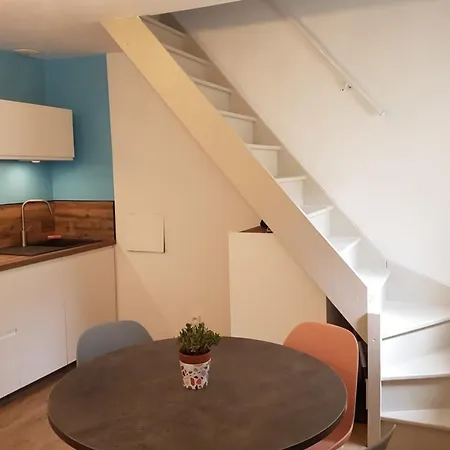 Joli Duplex Calme Avec Terrasse Centre Paimpol Apartment Exterior photo